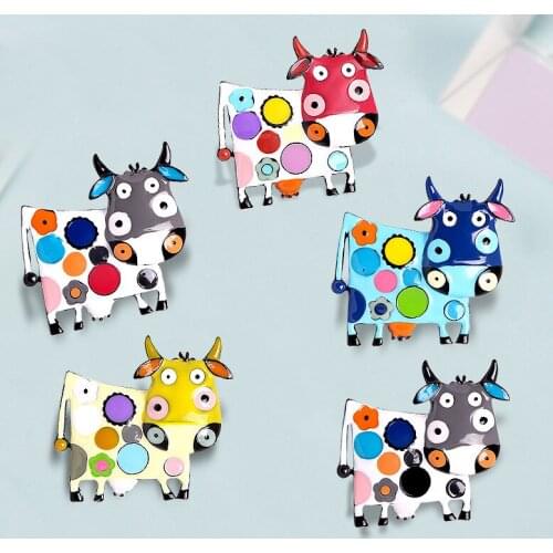 2021 Kids Brooch Christmas Gift Enamel Animal Cow Brooches and Pins Boys Girls Coat Pin for Women Best-selling New