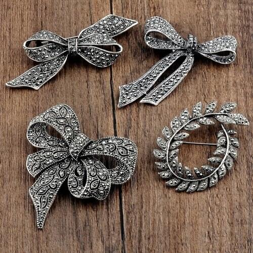 Fashion retro alloy big brooch bow pin temperament versatile clothing for women jewelry hot sale