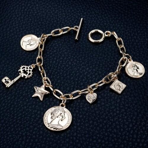 AL-SL30514/TRACYSGER/Queen Gold Coin Lock Charm Big Wrist Key Heart Star Adjustable Chain Bracelet