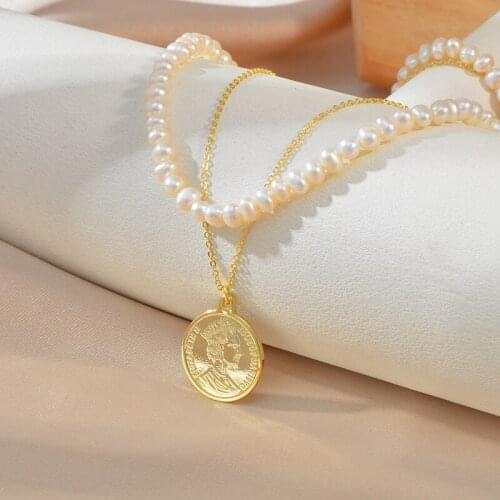 BOTU 2021 New Style Creative Necklace Female Personality Round Coin Simplicity Queen Letter Pearl Pendant Necklace for Women