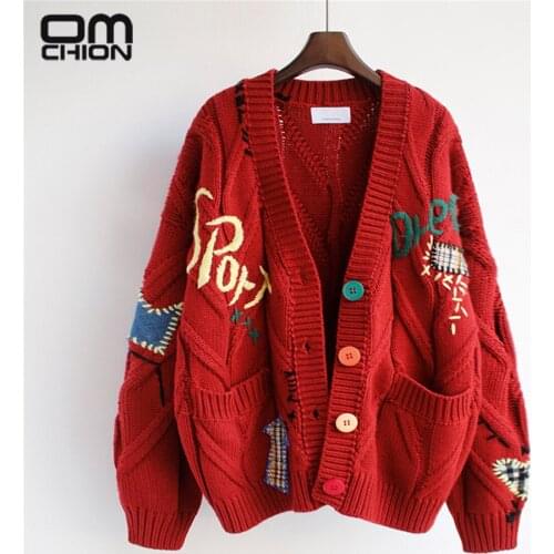 OMCHION Gilet Femme 2021 Aumtun Winter Lazy Thick Embroidery Cardigan Womens Loose Oversized Korean Sweater Coat Knit Top BN99