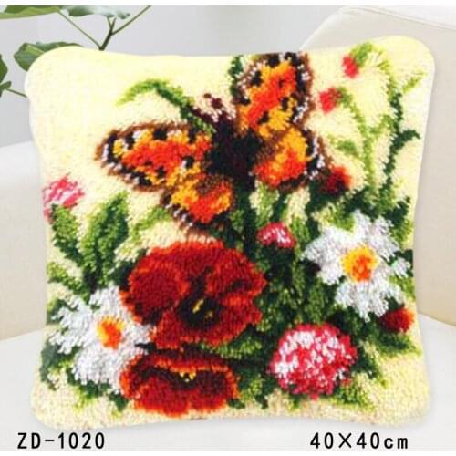 Cross stitch pillow / Placemats "Flower" method of needlework kit latch hook rug kit / embroidered pillow