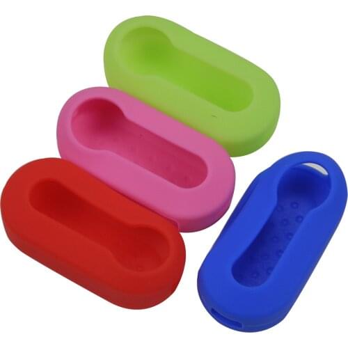 Bilchave 10pcs/Lot 3 Buttons For FIAT 500 ABARTH Panda Punto Bravo Folding Flip Remote Car Key Case FOB Silicone Cover