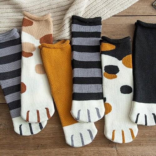 Women Socks Fashion Lovely Cat Claw Coral Thickening Cotton Middle Stockings Socks Female Erotic Warm Over Knee Women Socks