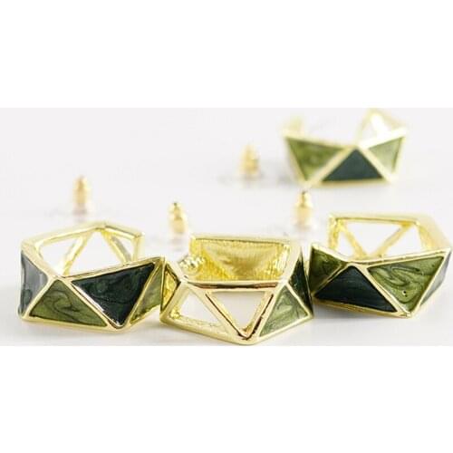 LeeSell Vintage Fashion Pretty C-Shape Drop Oil Green Contrast Color Dainty Stud Earrings For Women Office Lady Jewelry