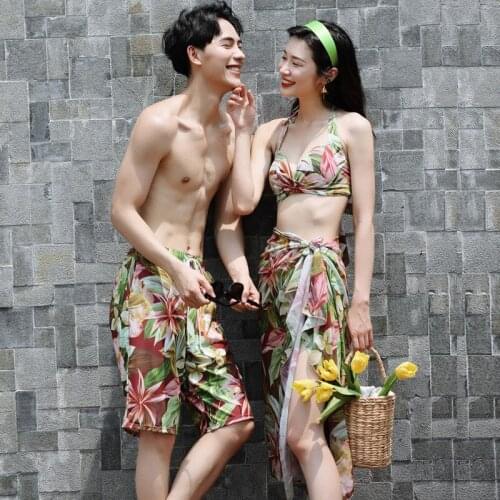 2021 Summer New Fashion Floral Print Couple Swimsuit Sexy Women 3 Piece Bikini Set Men Shorts Beach Wear Hot Spring Swimwear