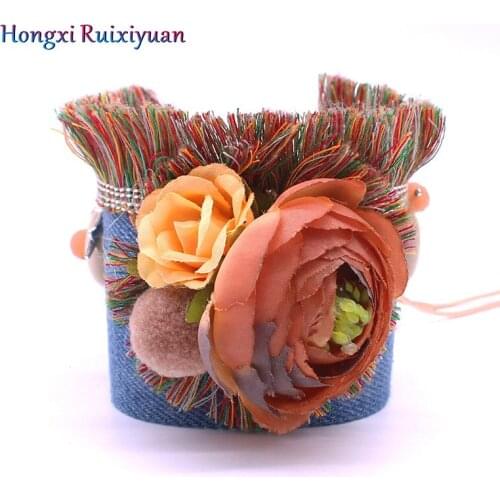 Fashion Bracelet Bohemian Handmade Flower Crystal Shell Color Leather Ladies Bracelet Leather Tassel Activity Knot Wrist Jewelry