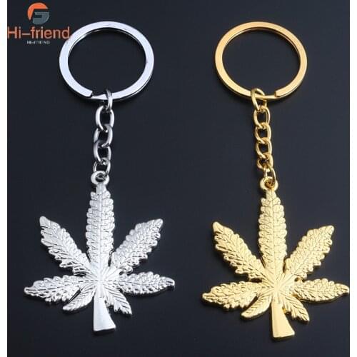 2021 Creative Trends West Coast Hemp Maple Leaf Keychain Hip Hop Punk Trend Alloy Key Ring for Women Men Casual Pendant Jewelry