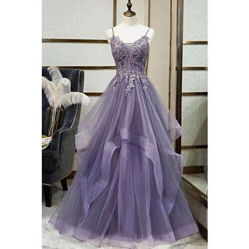 2021 Lilac Long Tulle Appliqué Prom Dresses Sleeveless V Neck Spaghetti Straps Formal Evening Party Ball Gown Robe De Soiree