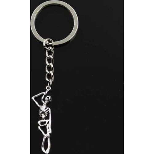 Fashion Skeleton Man Halloween 42x8mm Pendant 30mm Key Ring Chain Silver Color Men Car Gift Souvenirs Keychain Dropshipping