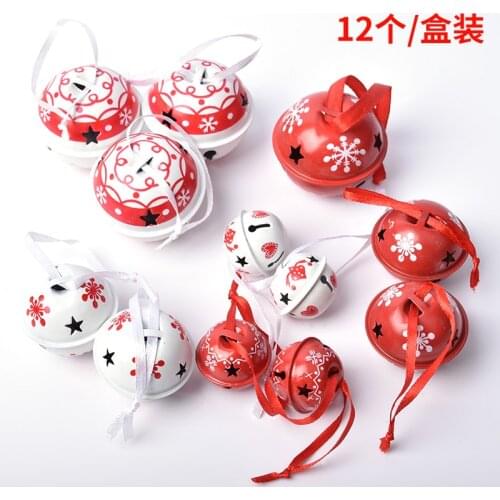 Christmas decorations scene layout gift ornaments pendant ornaments DIY bell ornaments 12 red and white paintings