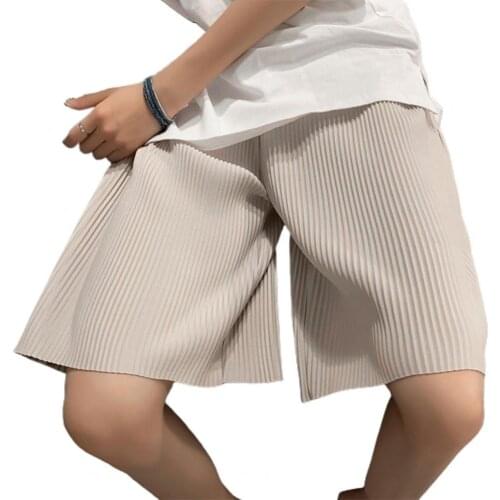 Summer men shorts streetwear Cotton Blend Wide Leg Solid Color Pleated Loose Wide Leg Short casual Oversize Men Shorts 2021