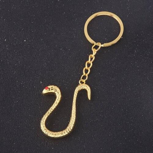 ONE PIECE Keychain Boa Hancock Gold Snake Pendant Key Chain for Women Men Cosplay Jewelry