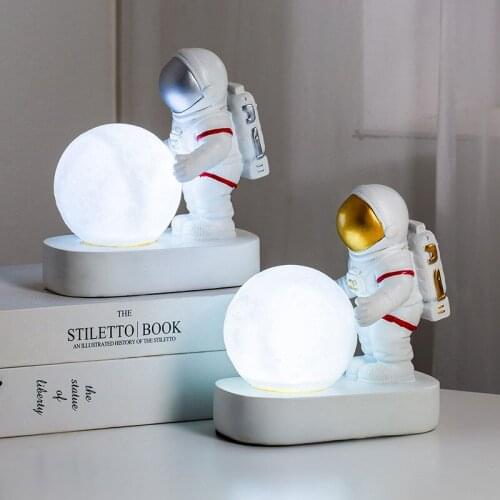 Nordic Astronaut Spaceman Night Light Statue Car Decor Art Crafts Figurine Abstract Sculpture Home Desktop Decoration Ornaments