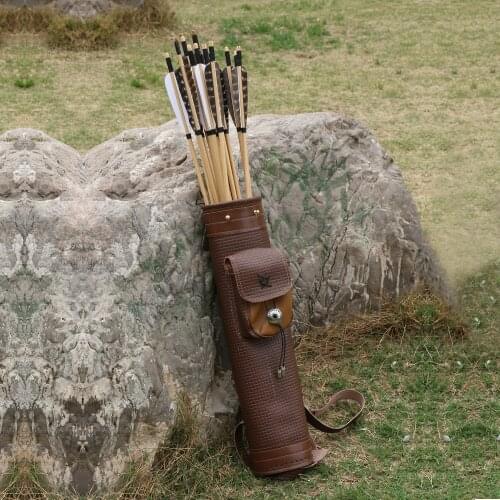 6pcs Archery Wooden Arrows Shield Turkey Feather 33 inch Outdoor Hunting Arrow with Arrowheads and Nocks