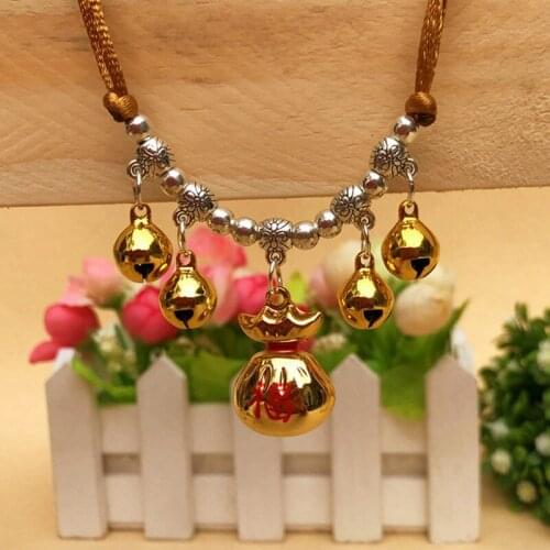 Dog Collars Cute Bling Artificial Resin Rhinestone Adjustable Necklace with 4 Small Bell for Puppy KItten