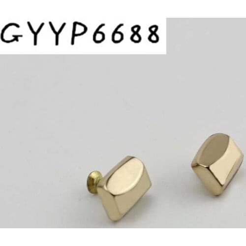 100pcs 100% copper die casting 11*9mm square bread head screw for bags hardware,high quality rivets accessories