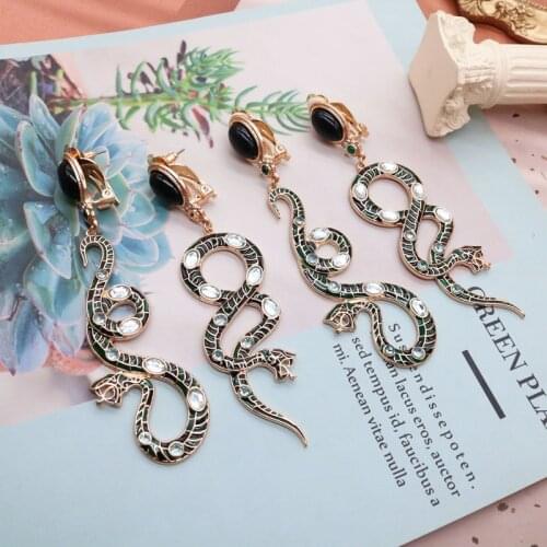 Snake Earrings Exaggeration Enamel Asymmetric Long Alloy Punk Twisted Animal Brincos Fahion Jewelry