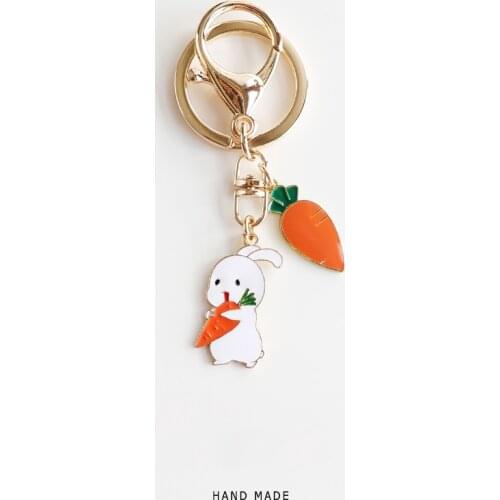 Cute Rabbits Eat Carrots Keychain Airpods Pendant For Clothes Backpack Keyring Key Chains Charms Couple Gift Original Design