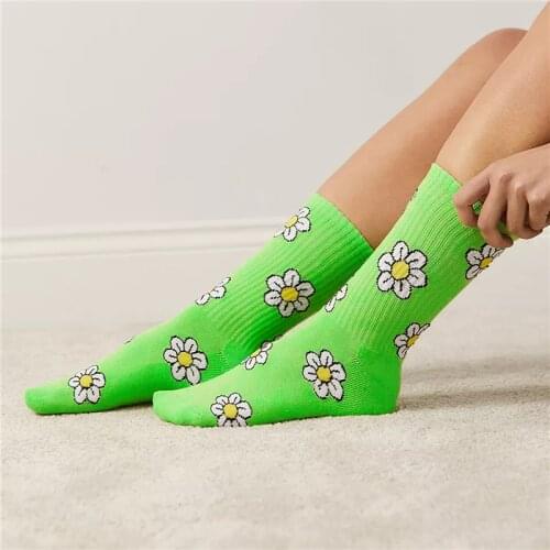 Newest Arrival Fashion Women Girls Crew Socks Sweet Floral Argyle Print Cotton Socks for Dailywear