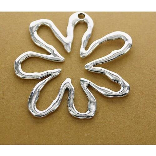 2pcs Tibetan silver color hollow flower design charms h0909