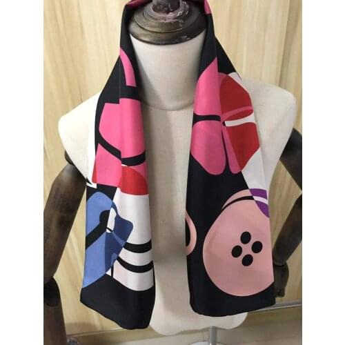2021 new arrival autumn spring classic 100% pure silk scarf twill hand made roll 90*90 cm shawl wrap for women lady