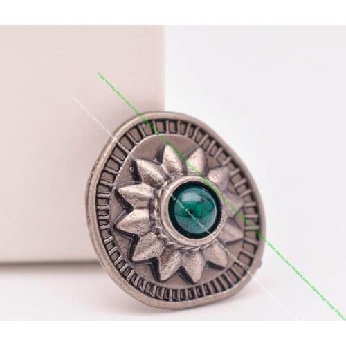 10Pcs 19*18mm Vintage Silver Japan Sun Flower Green Turquoise Conchos for DIY Leathercraft Wallet Leather Belt Hat Apparel