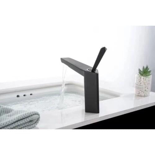 FREE ship Modern diamond Style luxury Black Single Handle Wash Basin Deck Mounted Basin Faucet mixer tap