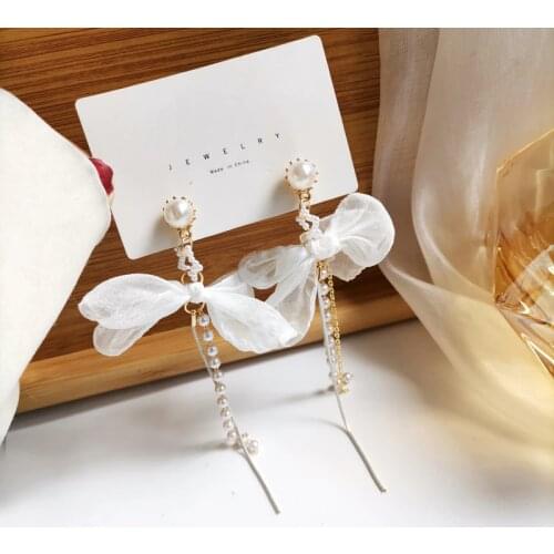 Korean Style Summer Pearl Bow Clip Earrings Fashion Female White Bowknot Long Rhinestone Tassel Clip on Earrings No Piercing