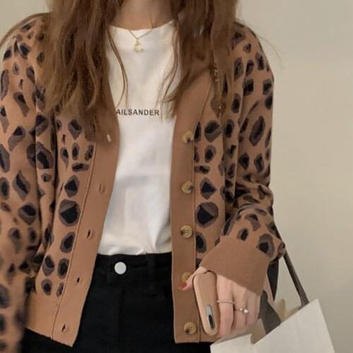 Zoki Fashion Leopard Women Cardigans Sexy V Neck Knit Sweater Loose Long Sleeve Autumn Jumper Female Button Short Jacket 2020