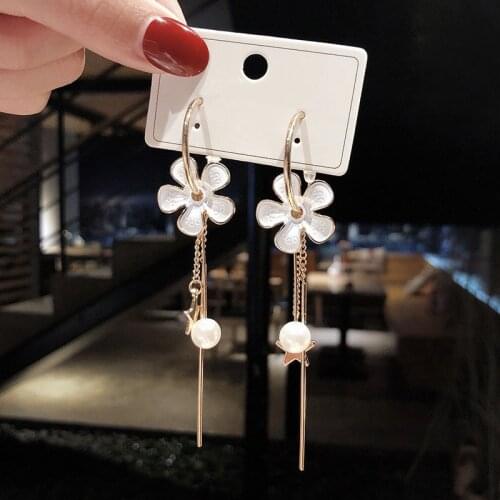 European and American exaggerated retro earrings fashion pearl long earrings temperament tassel flower earrings women