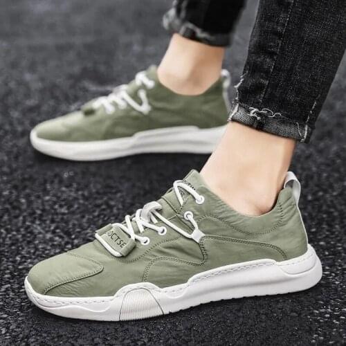 2021 Summer New Trend Fashion Lace-Up Sports Shoes Mens Breathable Lightweight Walking Shoes Soft And Comfortable Casual Shoes