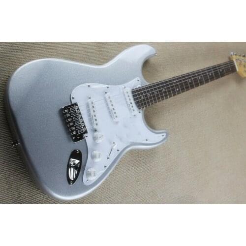 Silver grey guitar, rose fingerboard, basswood body, SSS pickup, can be customized as required, free delivery