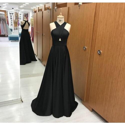 Sexy Long Halter Satin Evening Dresses with Pockets A-Line Black Pleated Criss Cross Back Abendkleid Robes De Soirée for Women