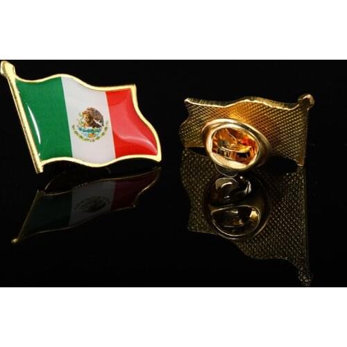 Mexico Waving National Flag Brooch Tie Lapel Wear Pin European Metal Plated Commemorative Badge Collection