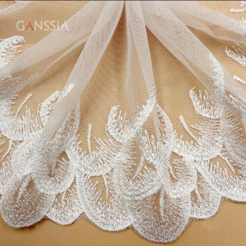 1 Yard/lot Width: 15.5cm New White Peacock Feather Lace Mesh Laces Clothing Skirt Decoration Accessories for DIY (ss-828)