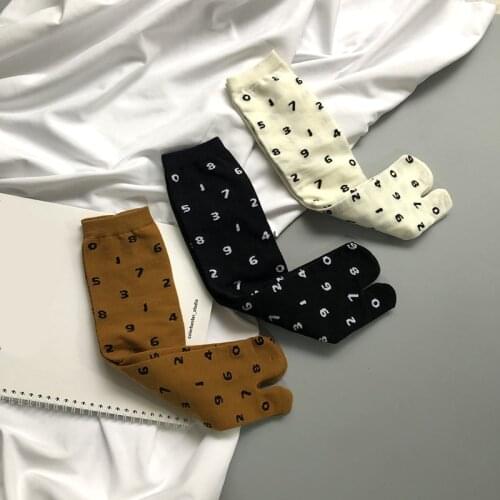 High Quality Combed Cotton Split Toe Socks Unisex Simple Comfortable Two-Toed Socks Japanese Harajuku Men Womens Tabi Socks