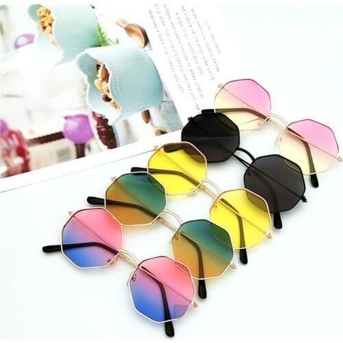 Colorful Lens Drive Goggles Vintage Metal Frame Women Fashion Irregular Girls Sunglasses Eyewear Women Glasses Car Accessries