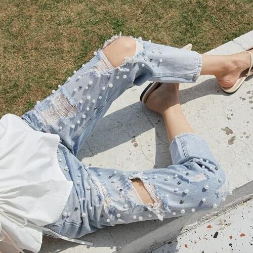Women Ankle length Jeans Washed Denim Pant Beading Ripped Holes Mid Waist Pockets Zipper Distressed Casual Street wear Pants Tr