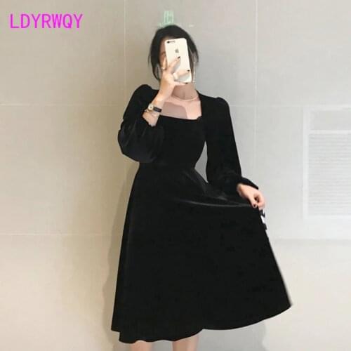 2020 spring new retro Hepburn style square collar waist velvet small dress female Regular Knee-Length Office Lady