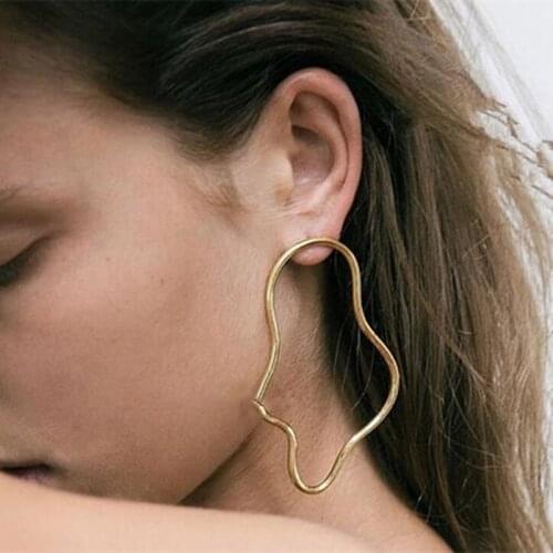 Timlee E166 Literary Temperament Special-shaped Hollow Irregular Line Metal Earrings Temperament Fashion Accessories Wholesale