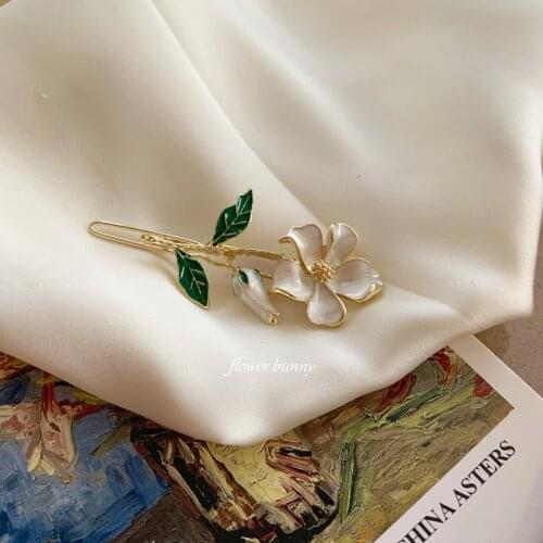 Super fairy flower hairpin retro French bangs clip gentle temperament side clip Joker online celebrity hair accessories