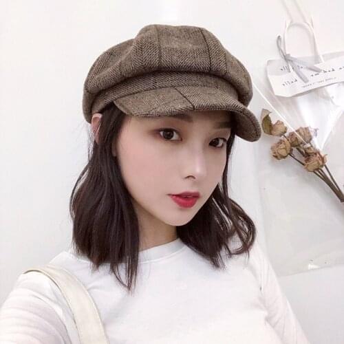 Womens Beret Fashion hat solid Color Wool Beret Octagon Cap Spring and Autumn Winter Lady Vintage Duck Tongue Beret Sun Hat