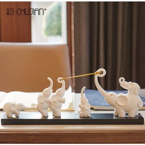 LIVING ROOM RESIN TUG OF WAR ELEPHANT WEDDING STATUE HOME DECOR CRAFTS ROOM DECORATION OBJECTS RESIN ANIMAL FIGURINES ORNAMENTS