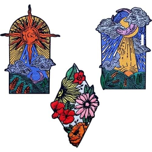 Sun And Moon Embroidered Patches for Clothing Iron on Sewing Appliques Moon Nature Space Hiking Explore Adventure Travel Patches