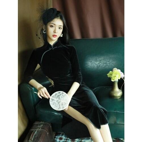 Black Long Qipao Oriental Dress Velvet Retro Sexy Cheongsam Chinese Traditional High End Customization Banquet Evening Dress