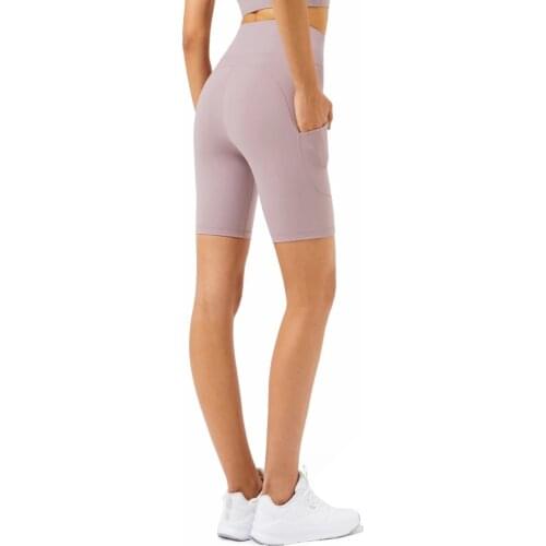 NWT 2021 Running Short with pockets stretchy Shorts Sports Shorts Tummy Control Workout Running Athletic Yoga Shorts