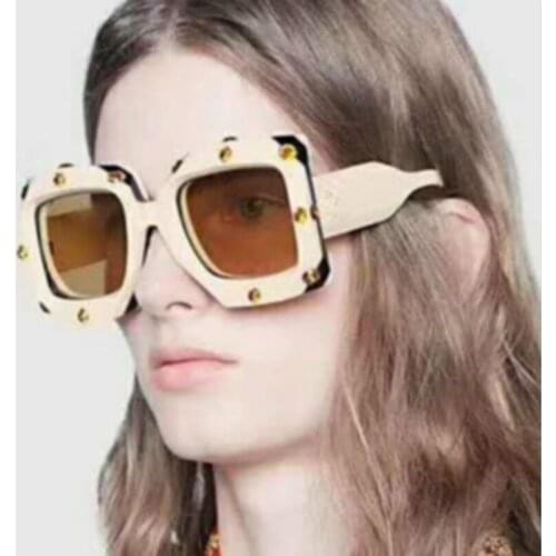 New Womens Square Sunglasses Trendy Shades Oversize Rimless Sun Glasses Men Designer Bridge RED Glasses Women Eyeglasses