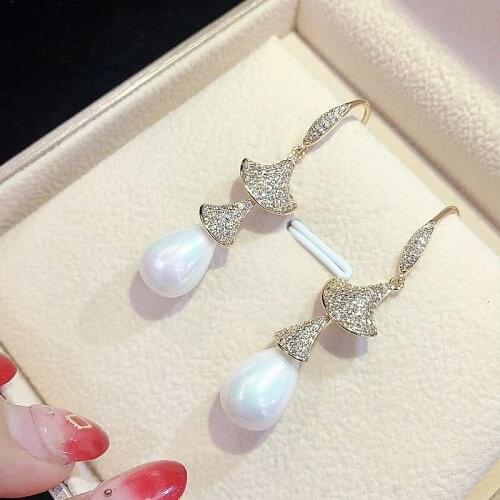 Personality trendy Drop Shell pearl Long earrings White Natural Zircon Women Simple Fashion Jewelry
