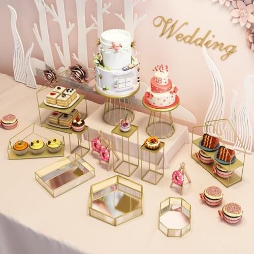 Dessert Cake Stand Metal Afternoon Tea Wedding Luxury European Style Cake Stand Living Room Support Gateau Kitchen Supplies DG50